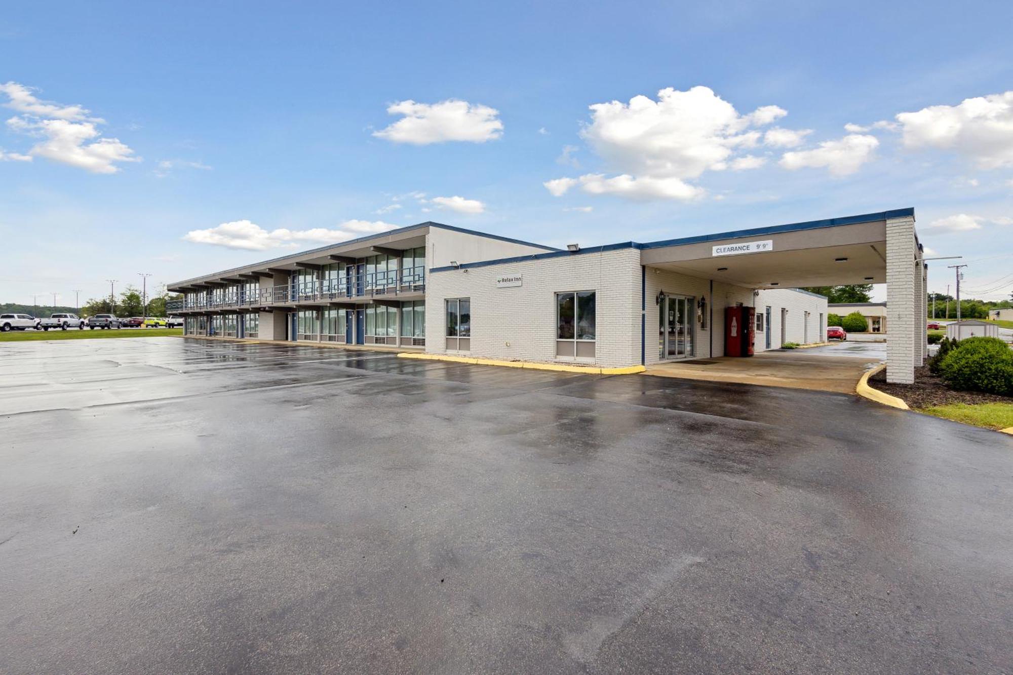 Relax Inn By Oyo Greeneville Near Hwy Us-321 외부 사진