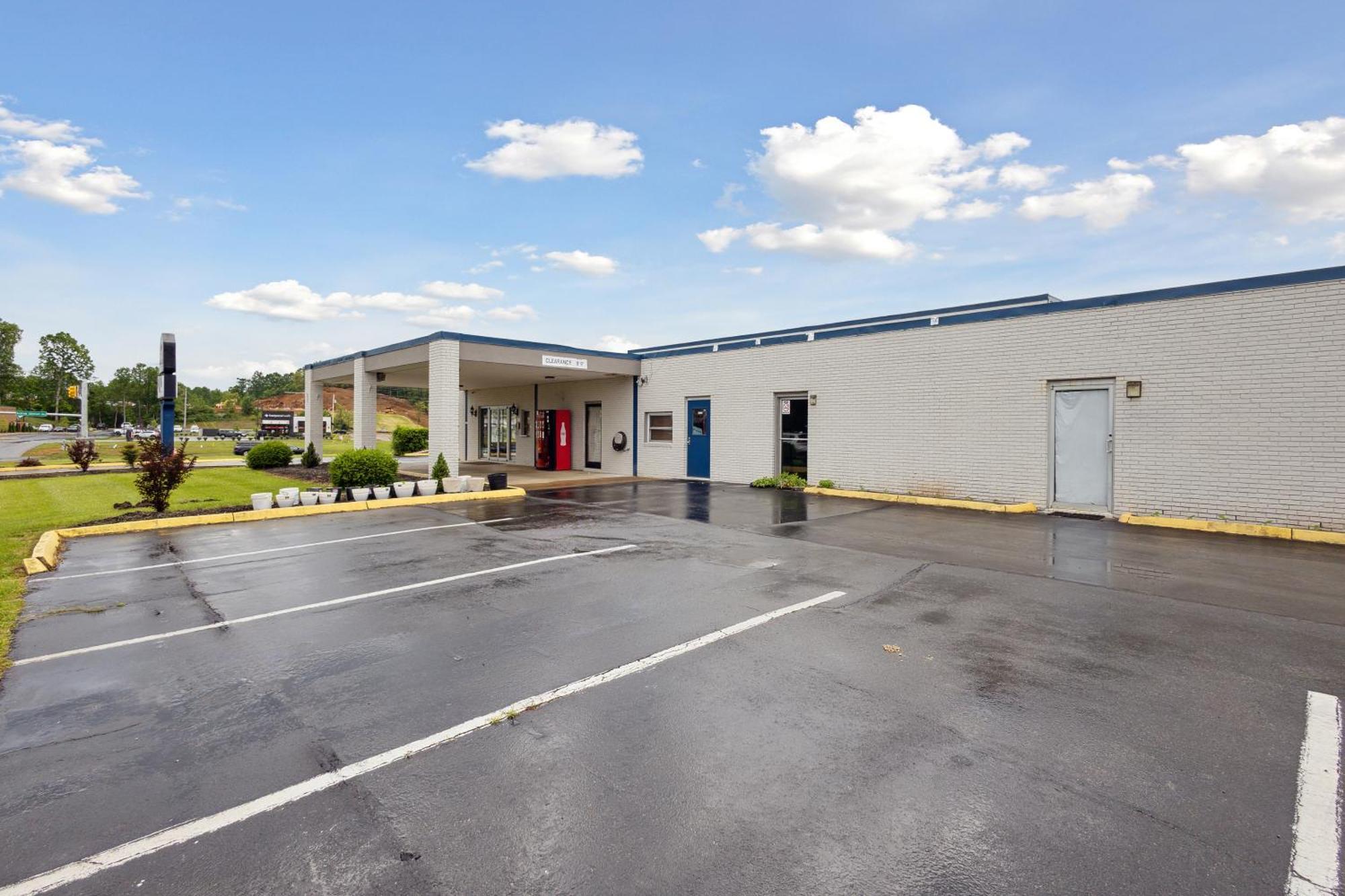Relax Inn By Oyo Greeneville Near Hwy Us-321 외부 사진